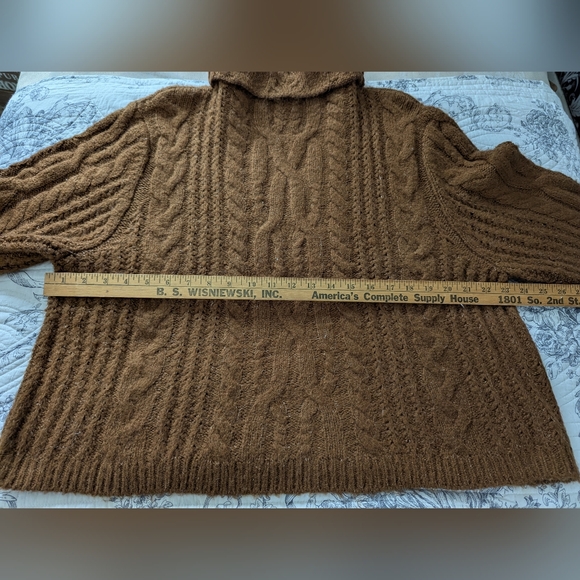 Yummy brand turtle neck chunky sweater medium - Picture 6 of 6
